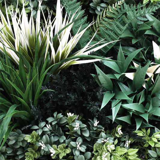 NNEDSZ Vertical Garden Green Wall UV Resistant SAMPLE 45cm x 45cm.