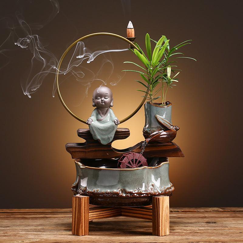 Small Ceramic Self-Circulating Fish Tank Aquarium For Desktop Or Living Room Décor.