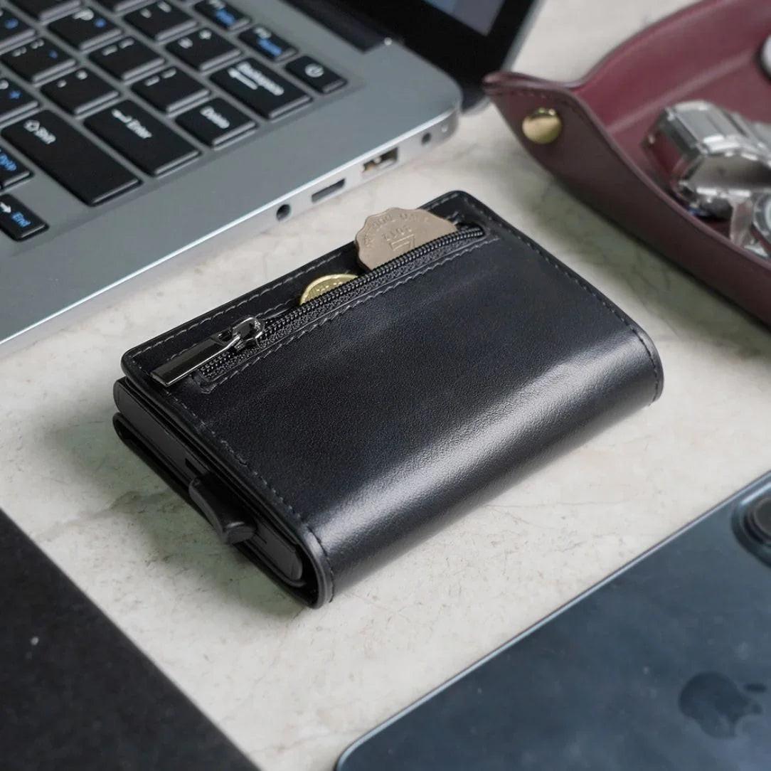 LEURA 2.0 Unisex  Wallet I Black.