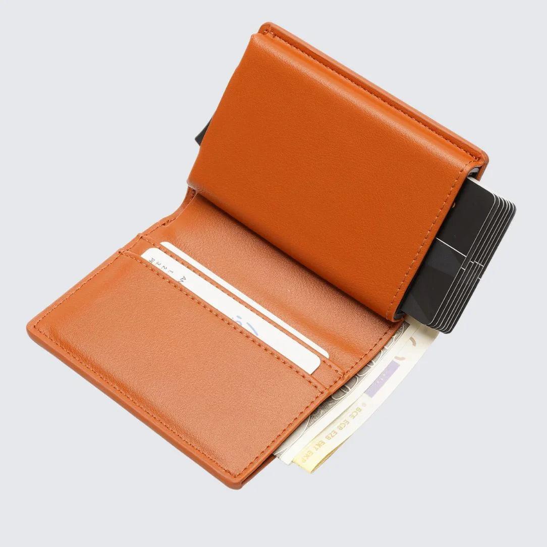 FITZROY AirTag Wallet - Tan.