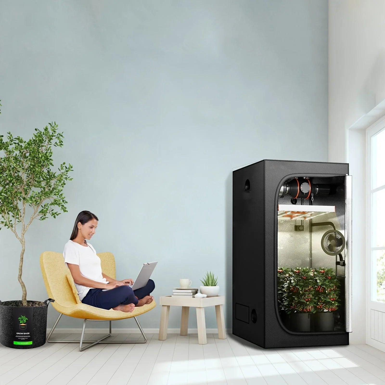 Hydroponic Grow Tent Kit.