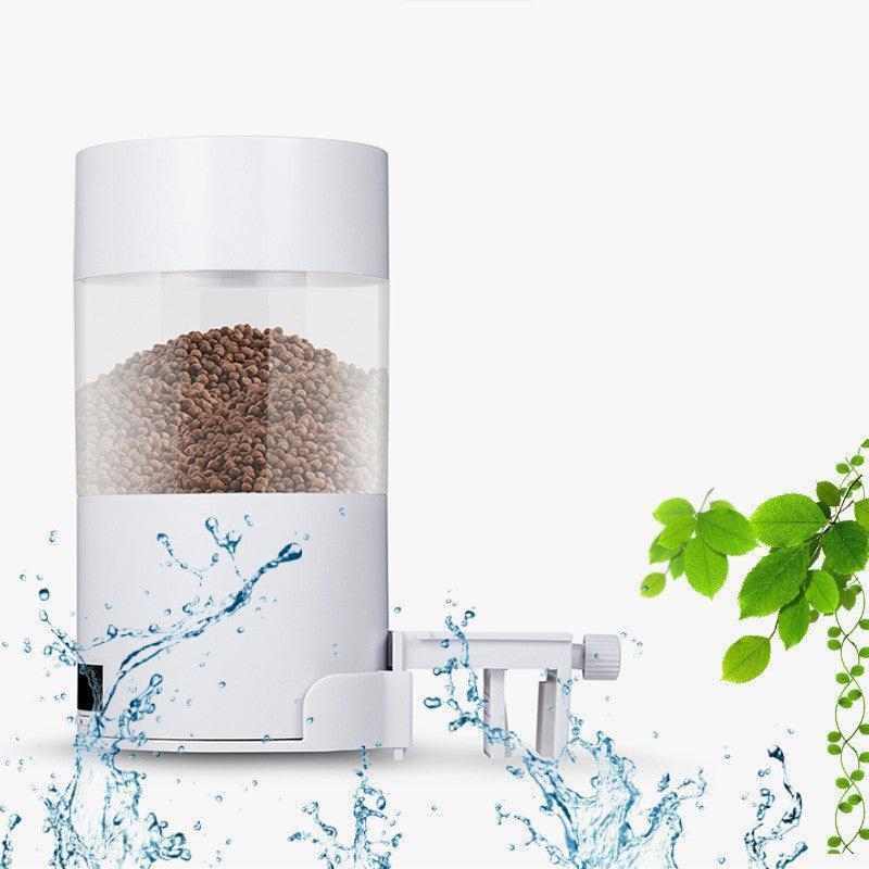 Automatic Fish Feeder - Effortless Aquarium Feeding Solution.